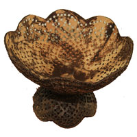 Декоративная вазочка из скорлупы кокосового ореха