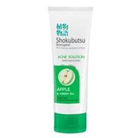 Пенка для проблемной кожи Shokubutsu Monogatari с яблоком и зеленым чаем от Lion 100 гр / Lion Shokubutsu Monogatari Facial foam acne solution 100g