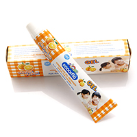 Зубная паста-гель для детей старше 6 месяцев Kodomo со вкусом апельсина от Lion 40 гр / Lion Kodomo Gel Toothpaste Kids Sugar Free Special For Children (Orange Flavor) 40 g
