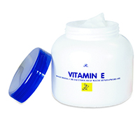 Универсальный увлажняющий крем с витамином Е от Arcosmo 200 мл / Arcosmo Vitamin E cream 200 ml